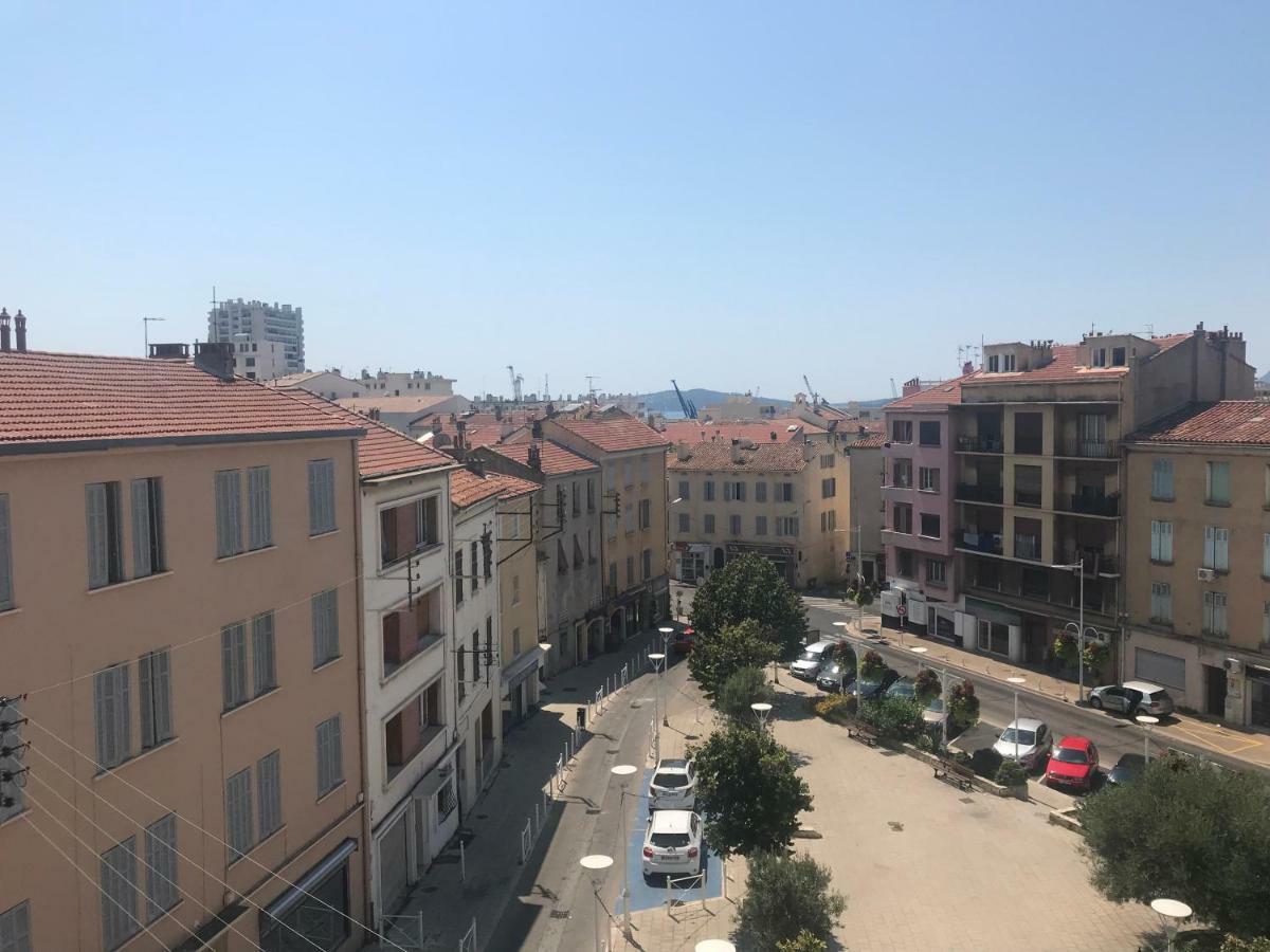 Appartement Proche Centre Ville, Port, Et Mont Faron Toulon Exterior photo